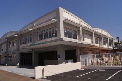 日野市発達・教育支援センター「エール」外観